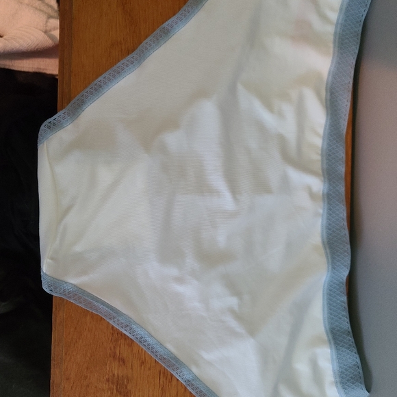 Never worn underwear from splendies they are 25 for the lot - Picture 13 of 15